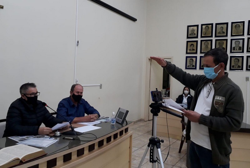 João Nilto do Nascimento, assume vaga no Legislativo Salzanense.