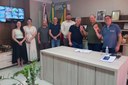 Presidente do Legislativo Ideno Sperandio, participa do ato de transmissão de cargo.