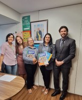 VEREADORA TAMARA SCORTEGANHA, PROTOCOLA PEDIDO DE VEICULO PARA O CONSELHO TUTELAR DE LIBERATO SALZANO.